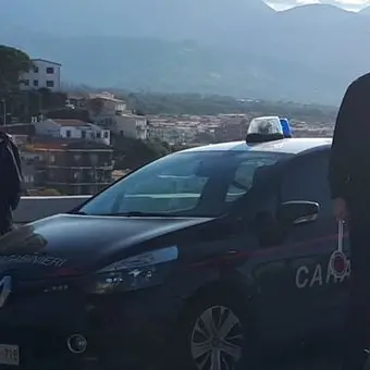 Scalea, violenze alla compagna: candidato alle elezioni arrestato poco prima del comizio