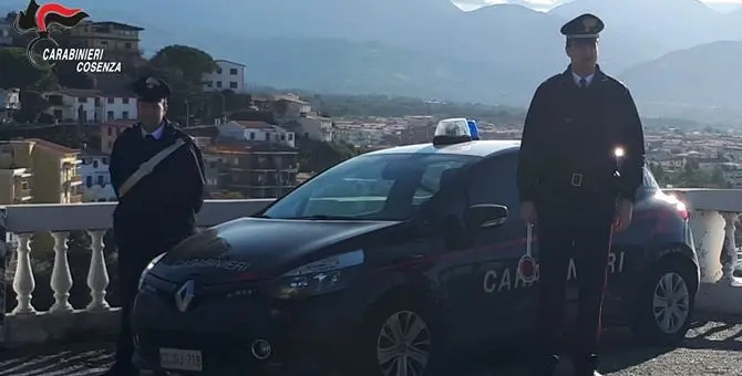 Scalea, violenze alla compagna: candidato alle elezioni arrestato poco prima del comizio