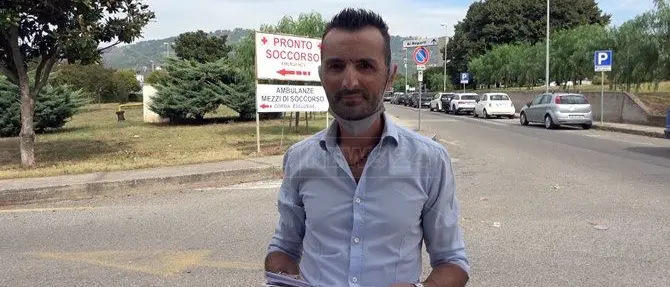 «Rischia il coma ma l’Asp di Catanzaro nega le cure alla mia bimba»