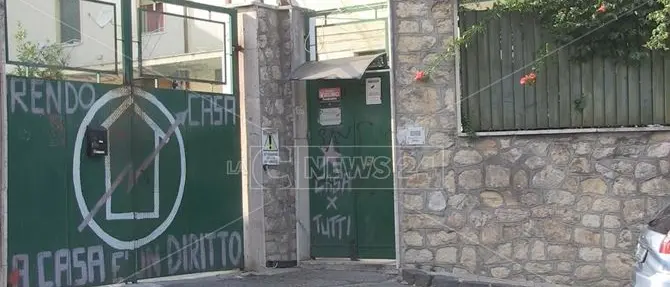 Cosenza, caso Covid alle Canossiane: era in quarantena da dieci giorni