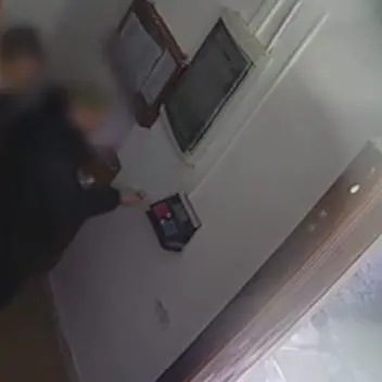Assenteismo negli uffici regionali dell'Arsac a Gioia Tauro, cinque arresti: nomi