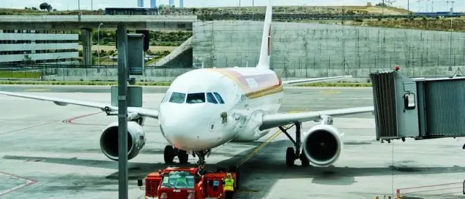 Voli cancellati, l’Antitrust avvia procedimenti contro 4 compagnie aeree