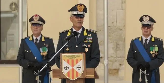 Guardia di finanza in Calabria, cambio al vertice: Geremia nuovo comandante regionale