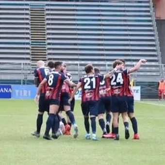 Lega Pro, esordio in campionato con sconfitta per il Catanzaro: a Potenza finisce 2-1