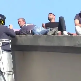 Corigliano-Rossano, stasera consiglio comunale: protestano operai del verde pubblico