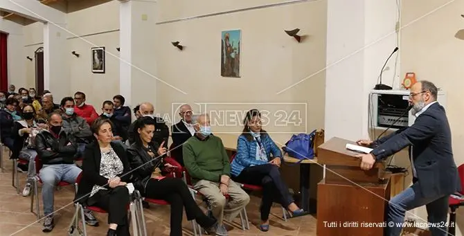 Ballottaggio a Castrovillari, Santagada si tira fuori: «Città condannata a morte»