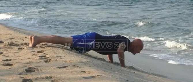 L'astronauta Viberti in Calabria per allenarsi in vista di nuove missioni nello spazio: video