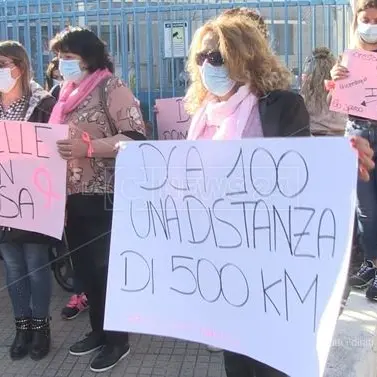 A Cosenza un flash mob per Francesca, simbolo della migrazione sanitaria