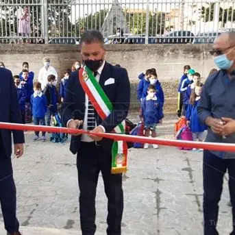 Coronavirus, l'ex zona rossa di Stefanaconi riparte dalla scuola: oggi prima campanella
