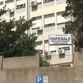 Soverato, depotenziato il reparto di Pediatria: i medici insorgono e chiedono l'intervento della politica