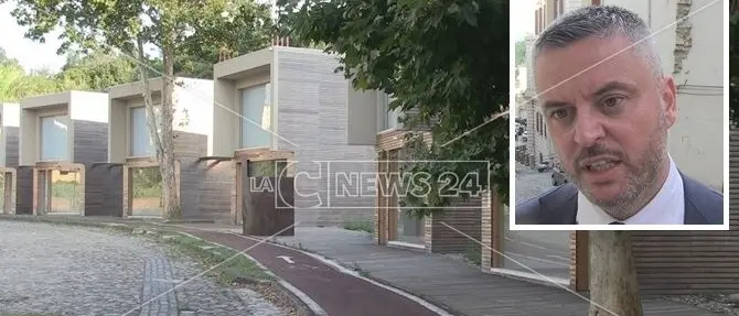 Cosenza, l'ex deputato Mancini: «BoCs art? Meglio destinarli allo sport»