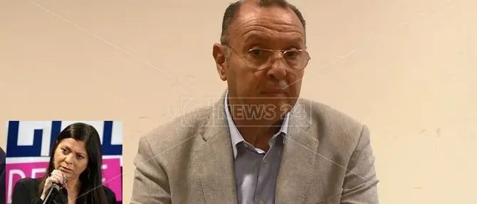 Covid, fuoco incrociato Santelli-Cotticelli: anche i nuovi posti di terapia intensiva a rischio