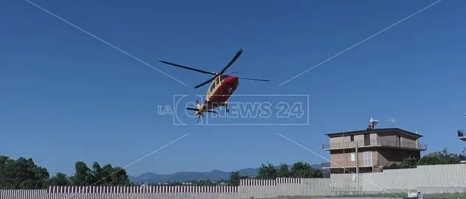 Incidente sul lavoro nel Vibonese, 46enne resta schiacciato: è grave