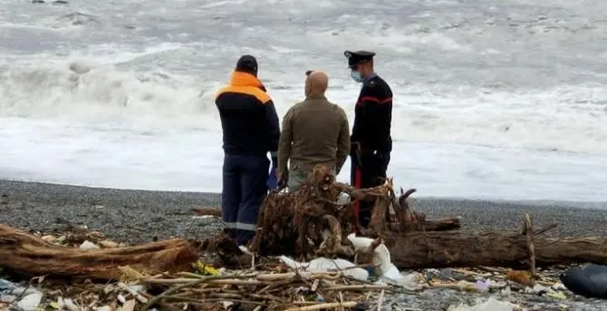 Maltempo, in Liguria trovati quattro cadaveri tra i detriti della mareggiata