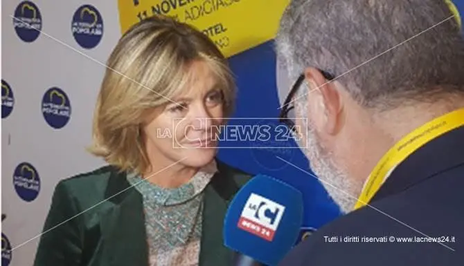 Coronavirus, positiva Beatrice Lorenzin: «È una brutta bestia»