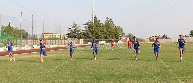 Coronavirus, il Castrovillari calcio in quarantena dopo partita con Paternò