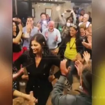 Santelli calpesta le norme antiCovid: folle festa con il sindaco di San Giovanni in Fiore - VIDEO
