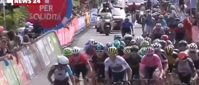 Il Giro d’Italia in Calabria: una storia che emoziona da 90 anni