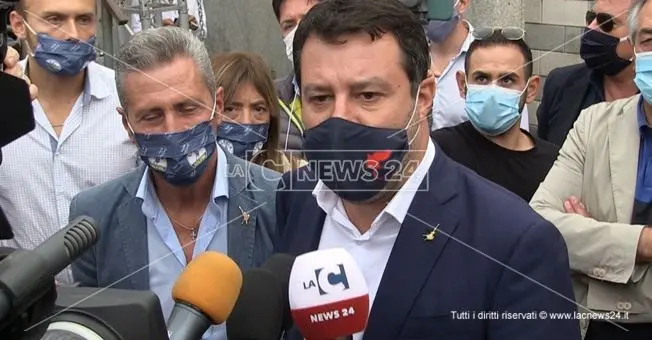 La gaffe di Salvini a Taurianova «Siamo qui per preparare una nuova sconfitta»