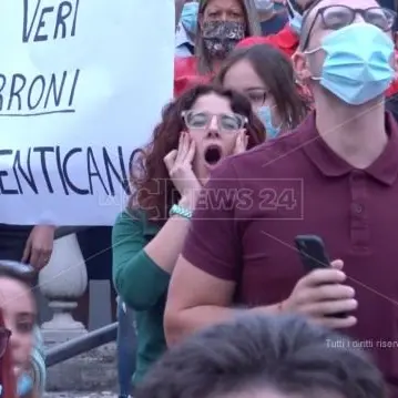 La Lega se la prende con la stampa, ma le piazze non sono un privé