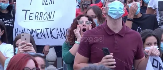 La Lega se la prende con la stampa, ma le piazze non sono un privé