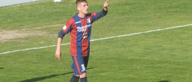 La Vibonese raggiunta nel finale a Francavilla, rossoblù nuovamente puniti su calcio di rigore