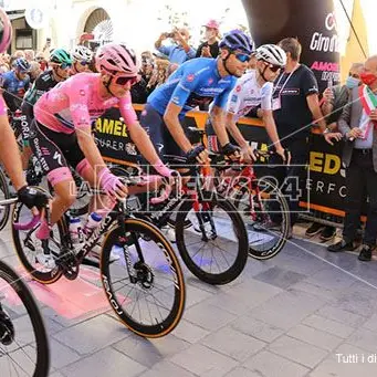 Il Giro d’Italia saluta la Calabria: gran festa per la ripartenza da Castrovillari