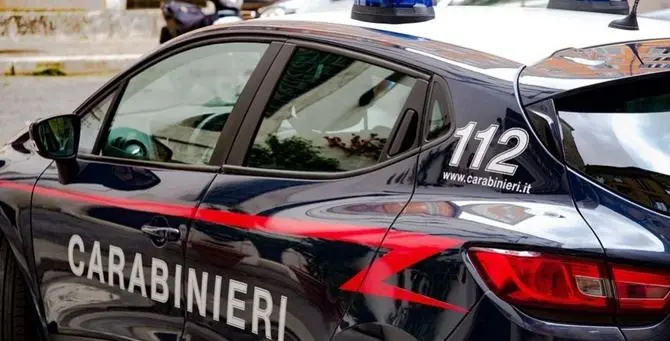 Soverato, picchia l’ex compagna e la minaccia di morte: arrestato