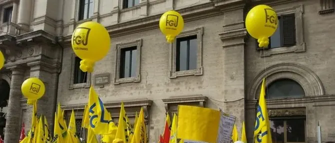 Concorso insegnanti, il sindacato Gilda chiede il rinvio per via dell'emergenza Covid