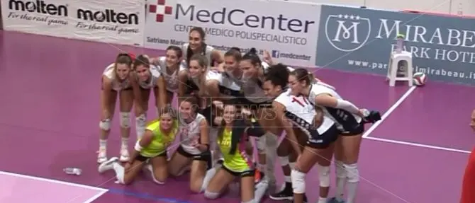 Volley, cresce l'attesa per Soverato: stasera sfida con Montecchio Maggiore