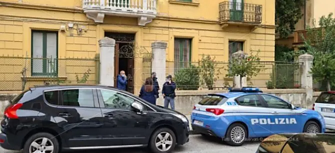 Morte Jole Santelli, parenti e colleghi davanti casa della governatrice