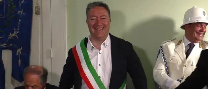 Riace, il sindaco Trifoli dichiarato ineleggibile dalla Corte d'Appello