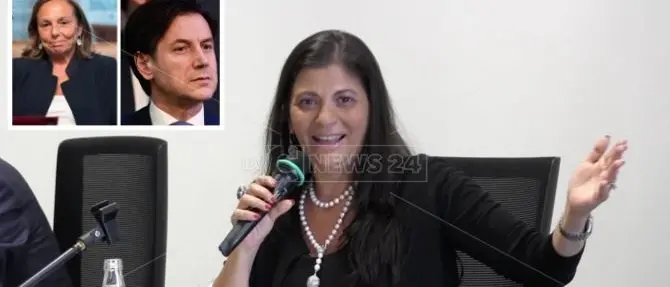 Jole Santelli, i funerali della presidente della Calabria a Cosenza: attesi Conte e Lamorgese