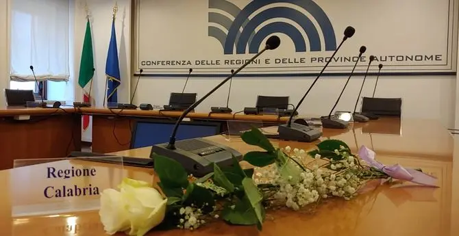 Santelli, la Conferenza delle Regioni ricorda la presidente della Calabria