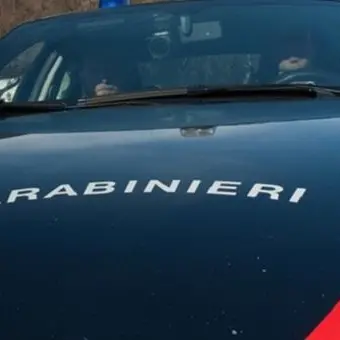 Saracena, aggredisce i genitori per avere soldi: arrestato