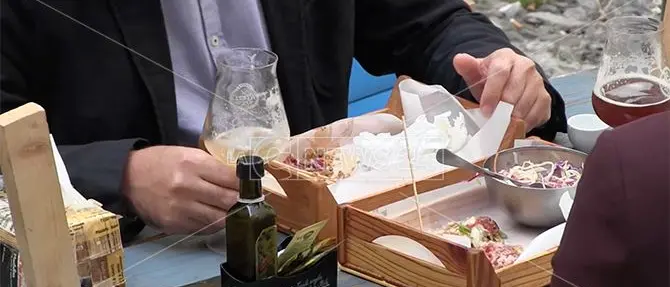 Nuovo Dpcm, a Catanzaro i pub tentano l’apertura a pranzo: il video