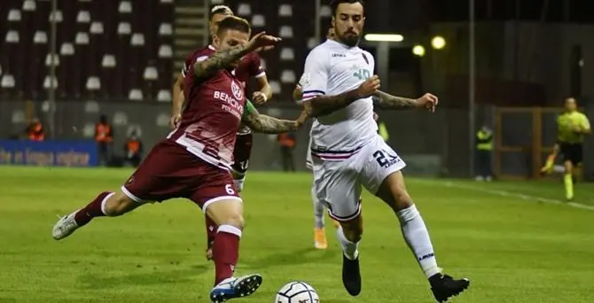 Serie B, la Reggina sbatte sul muro del Cosenza: il derby finisce 0-0