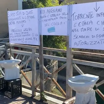 Corigliano Rossano, fogna a cielo aperto: stamattina iniziano i lavori