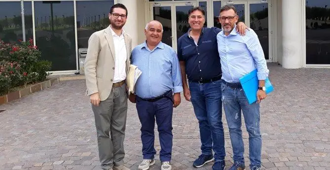 Covid a Lamezia, il coordinamento Sanità 19 marzo chiede la chiusura delle scuole