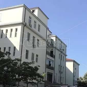 Sequestrato in albergo con il Covid? L’Asp smentisce e racconta la sua verità