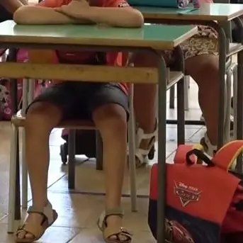 Scuola, dirigenti tra quarantene e tamponi: «Attendiamo ancora l’infermiere»