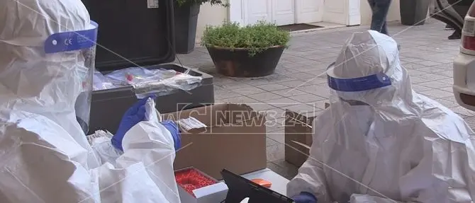 Coronavirus, contagi record in Italia: oltre 19mila nelle ultime 24 ore. 91 i decessi