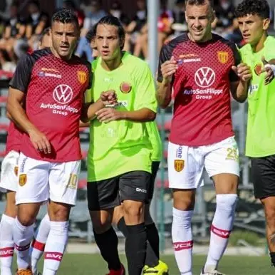 Serie D alle prese con il Covid: 33 gare rinviate. Salta anche la partita Roccella-Troina