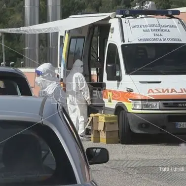 Coronavirus Cosenza, tamponi a 300 persone legate al mondo della scuola