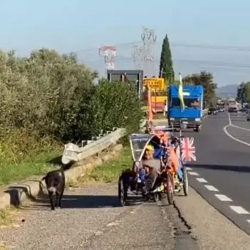 Fa tappa a Corigliano-Rossano Martin Hutchinson: l’uomo che gira il mondo in bicicletta