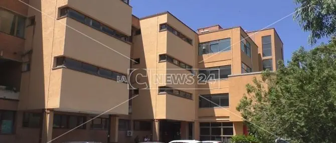 Coronavirus Cetraro, positivi autista del 118 e infermiere dell’ospedale