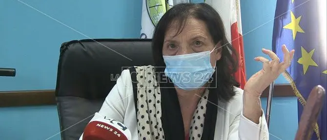 Covid, studenti a casa e docenti a... scuola: la soluzione del liceo di Vibo Valentia