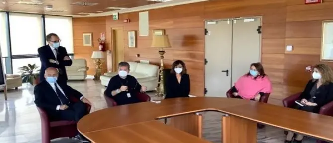 Emergenza Covid, Spirlì convoca i direttori generali della Regione