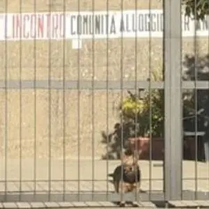 Spezzano Piccolo, il Covid corre ma la burocrazia ritarda il trasferimento degli anziani positivi