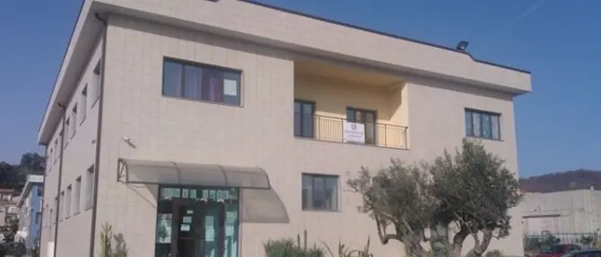 Coronavirus Catanzaro, prorogata chiusura del comprensivo Casalinuovo